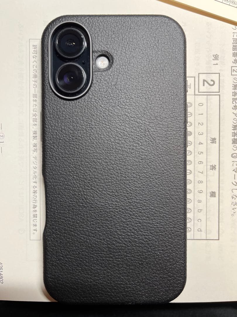 ★：*。　iPhone16 128GB ブラック　動作正常