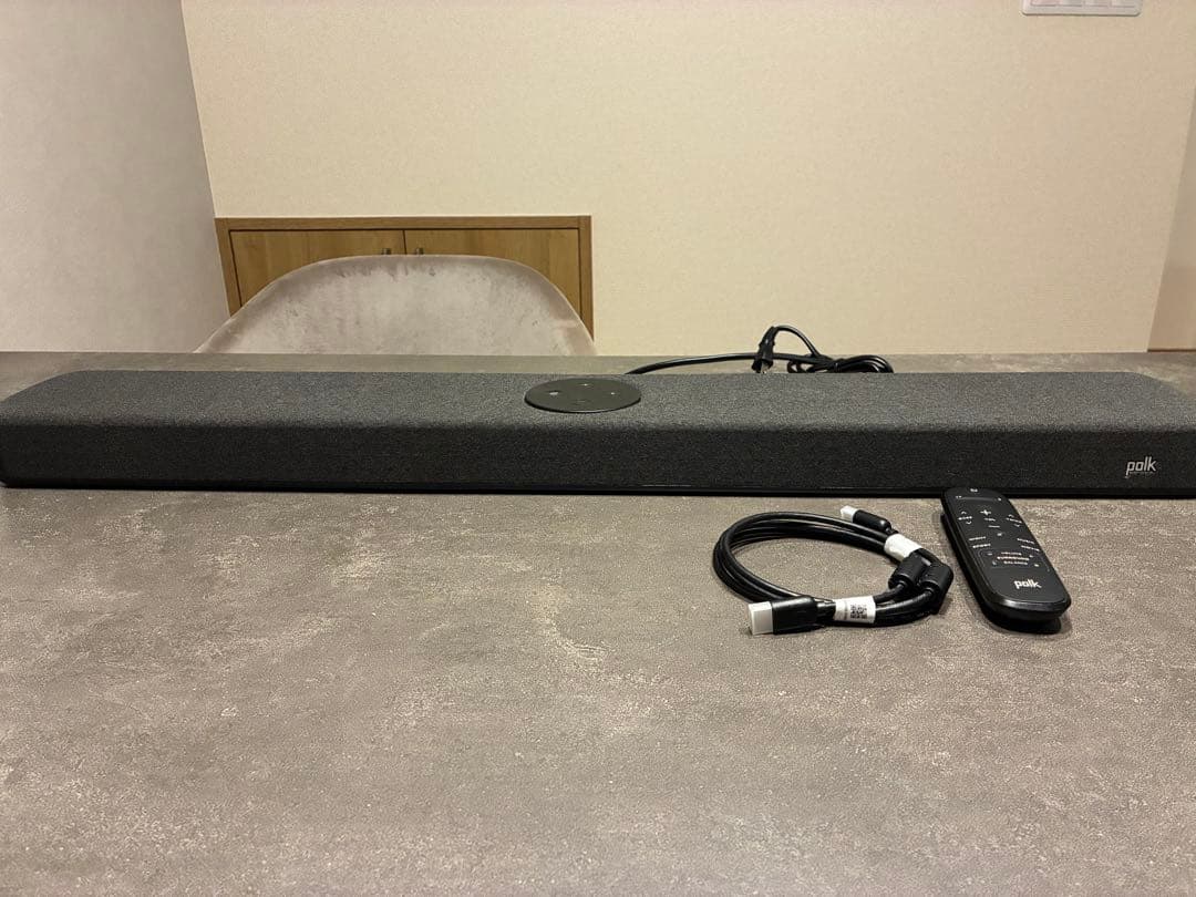 森二中　Polk サウンドバー リモコン付き