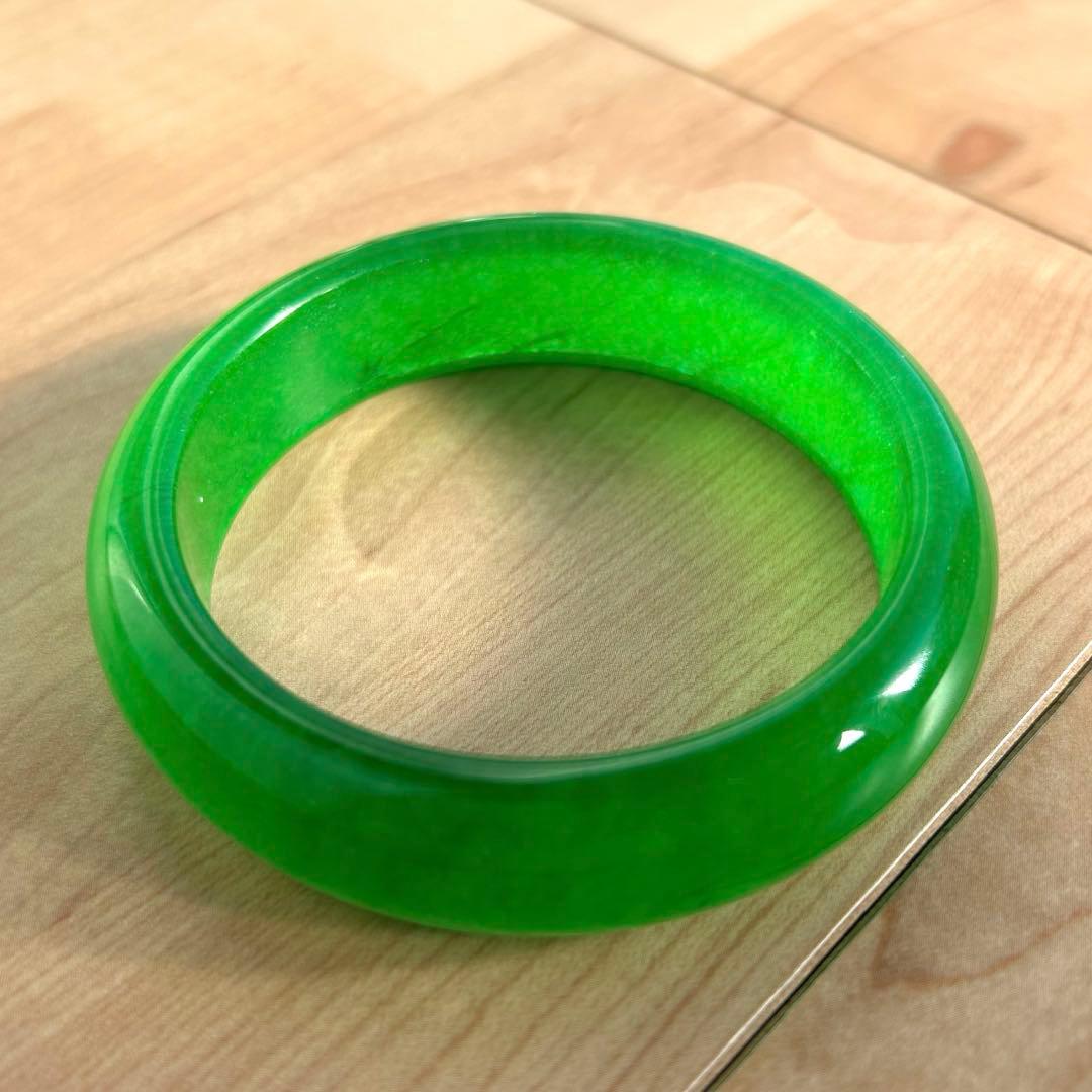 翡翠　ヒスイ　天然石　バングル　腕輪　お守り　緑　グリーン