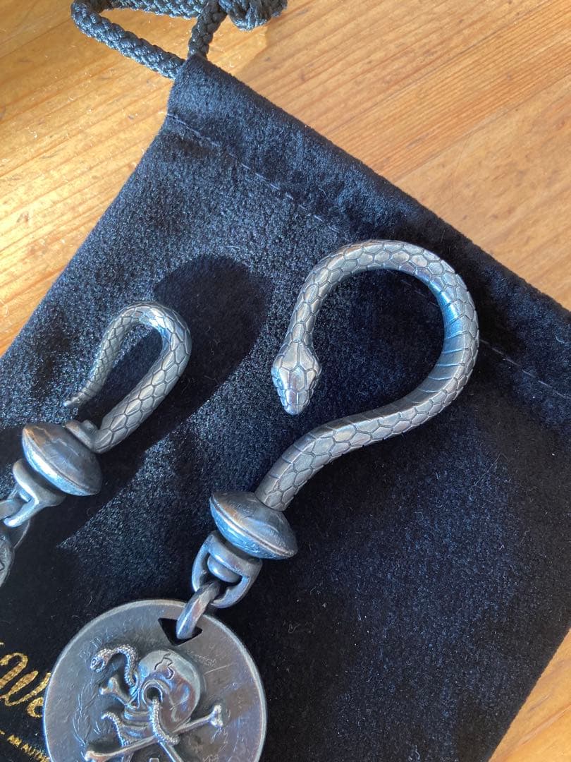 小物 WESTRIDE SLINGSHOT SWASTIKA WALLET CHAIN