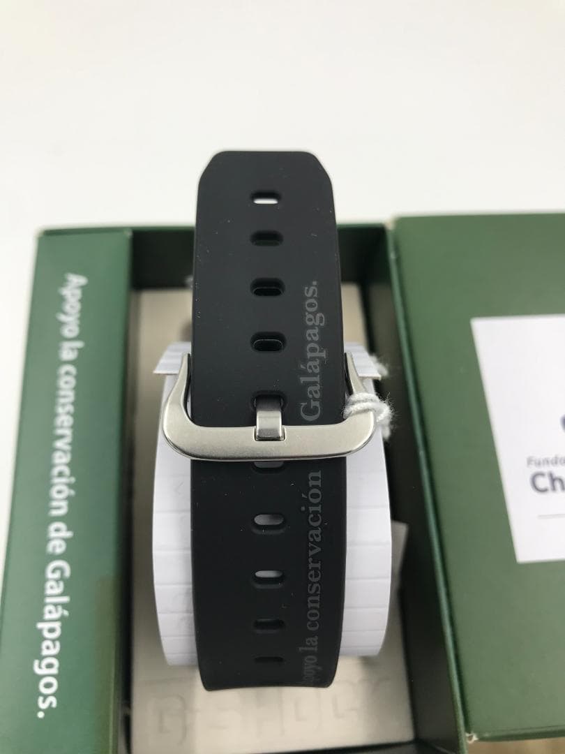 CASIO G-SHOCK GW-B5600CD-1A3JR箱色褪せ　新品未使用