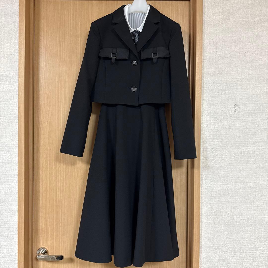 【美品】ELLE EN NOIR 160 卒業式　入学式