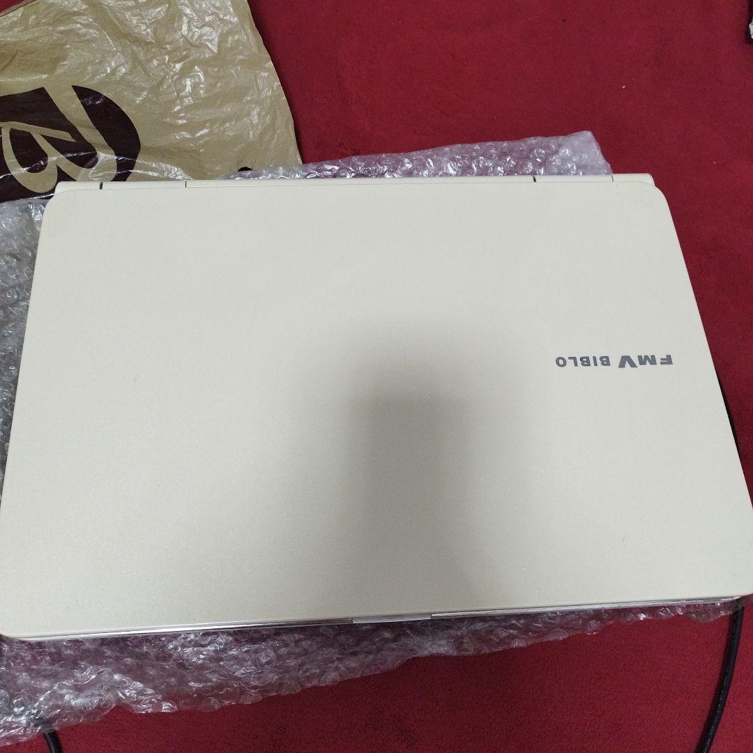 Fujitsu FMV-BIBLO 中古ノートPC 15.6インチ