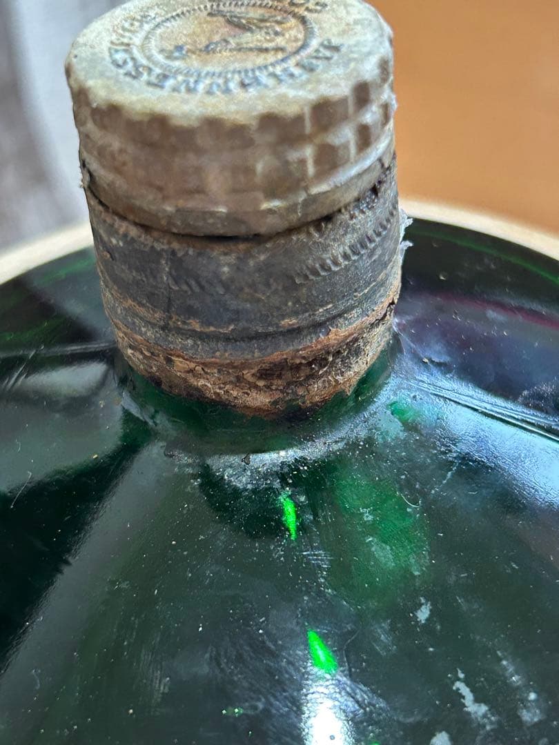 Hennessy 樽型ブランデー