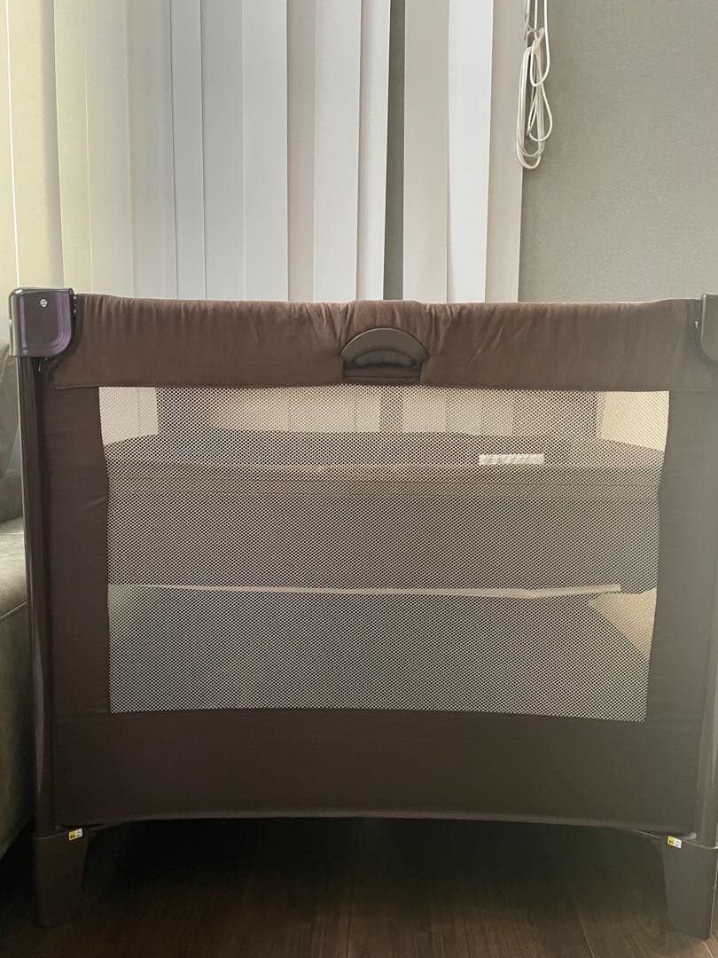 ココネル　エアープラス　ベビーベッド