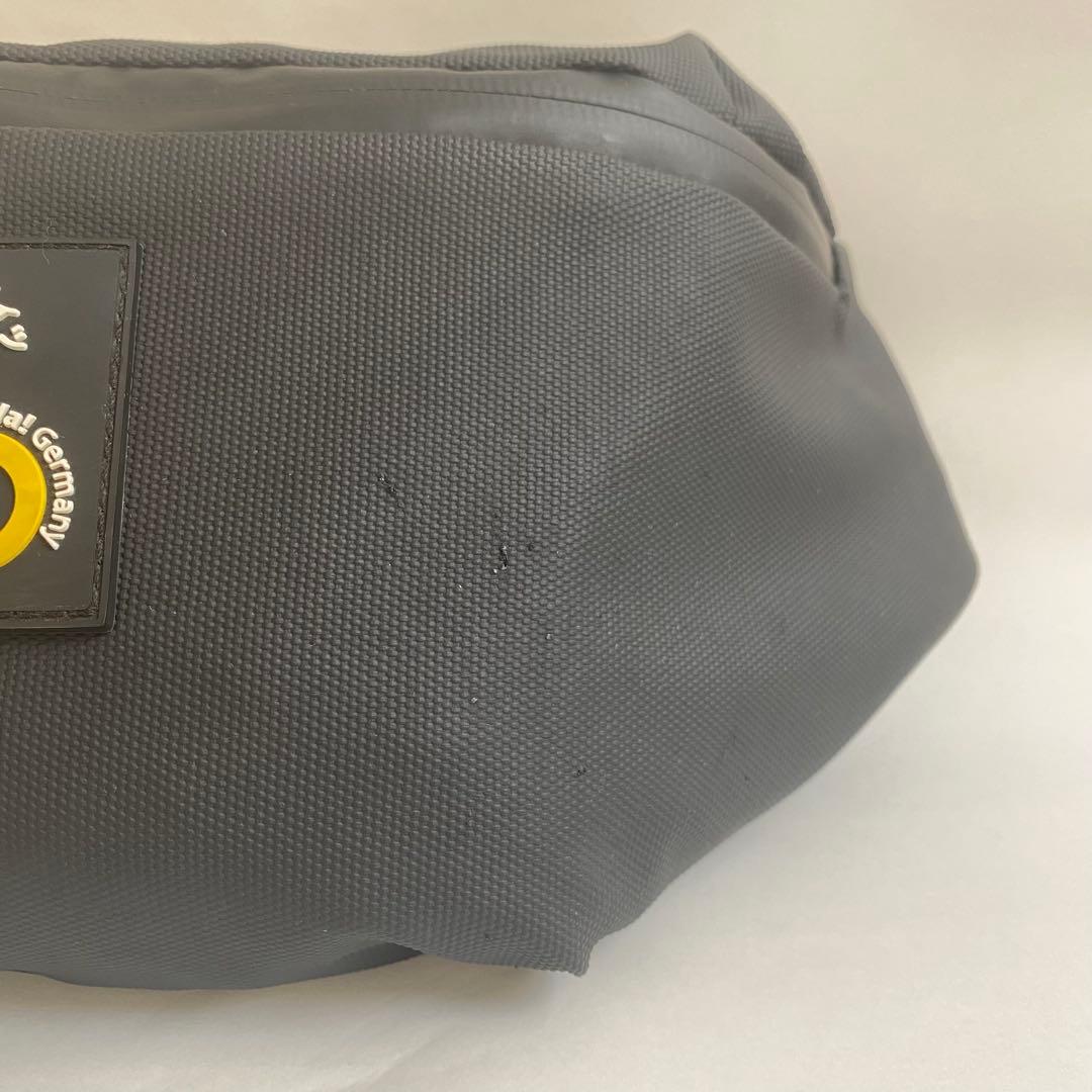 大阪関西万博 ドイツ館 ボディバッグ ウエストバッグ　黒色