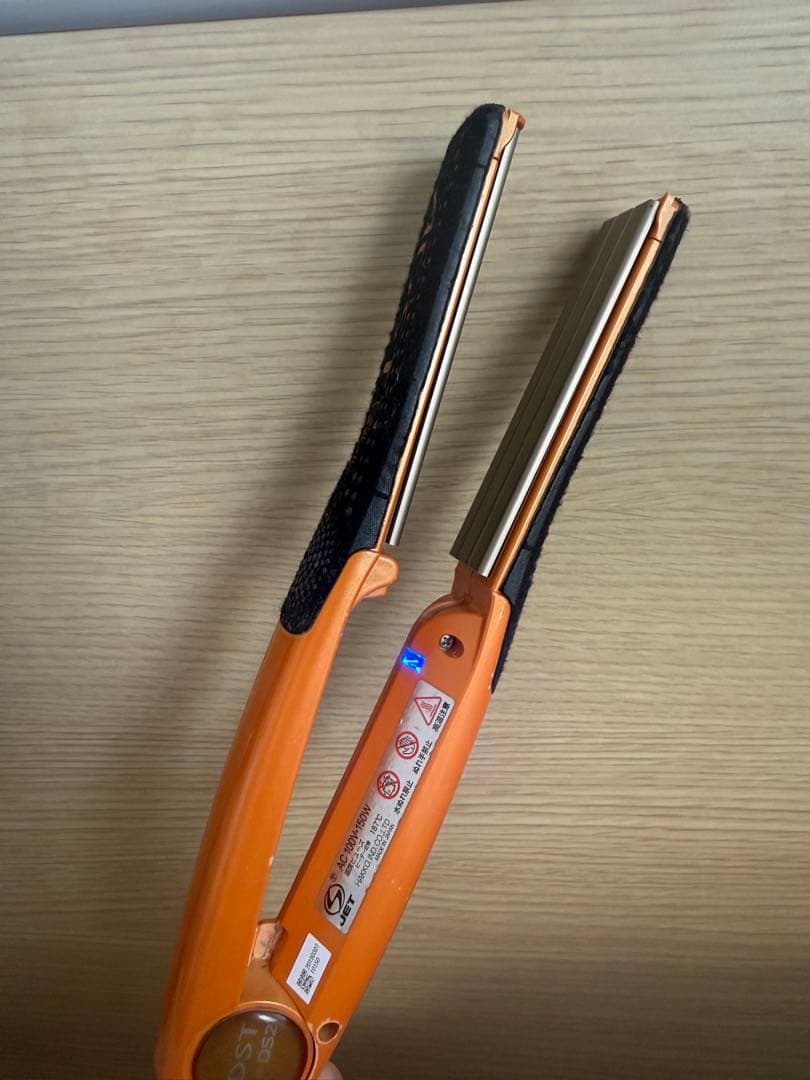 ADST DS2ストレートヘアアイロン 箱無し