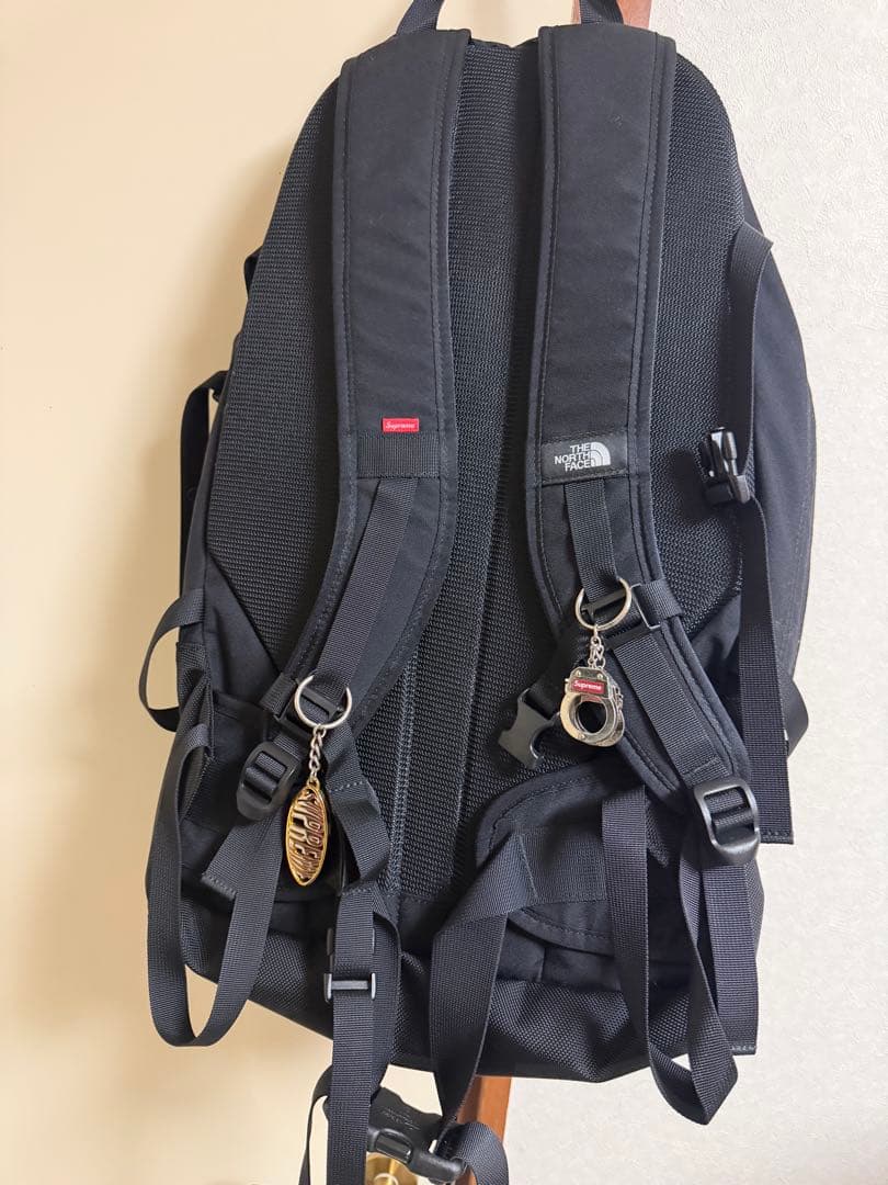バッグ Supreme18FWThe NorthFace Expedition