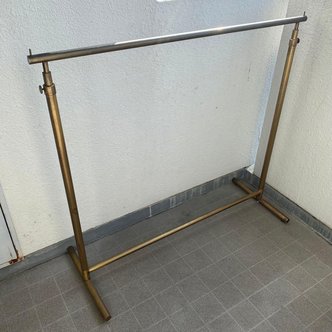 ハンガーラック ゴールド アイアン アンティーク　店舗什器