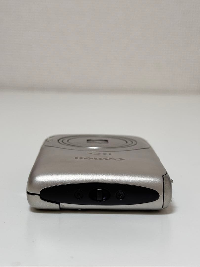 Canon デジタルカメラ　IXY 400F シルバー