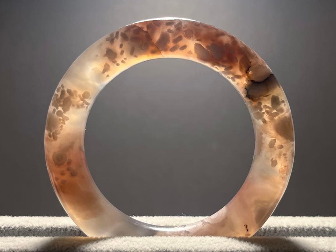 天然　桜瑪瑙バングル　54mm