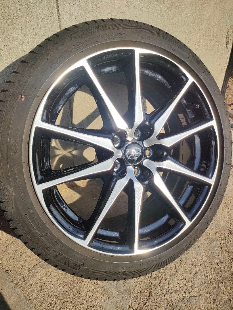 【ぴー】GR86 SZ 純正ホイール 純正装着タイヤ ①