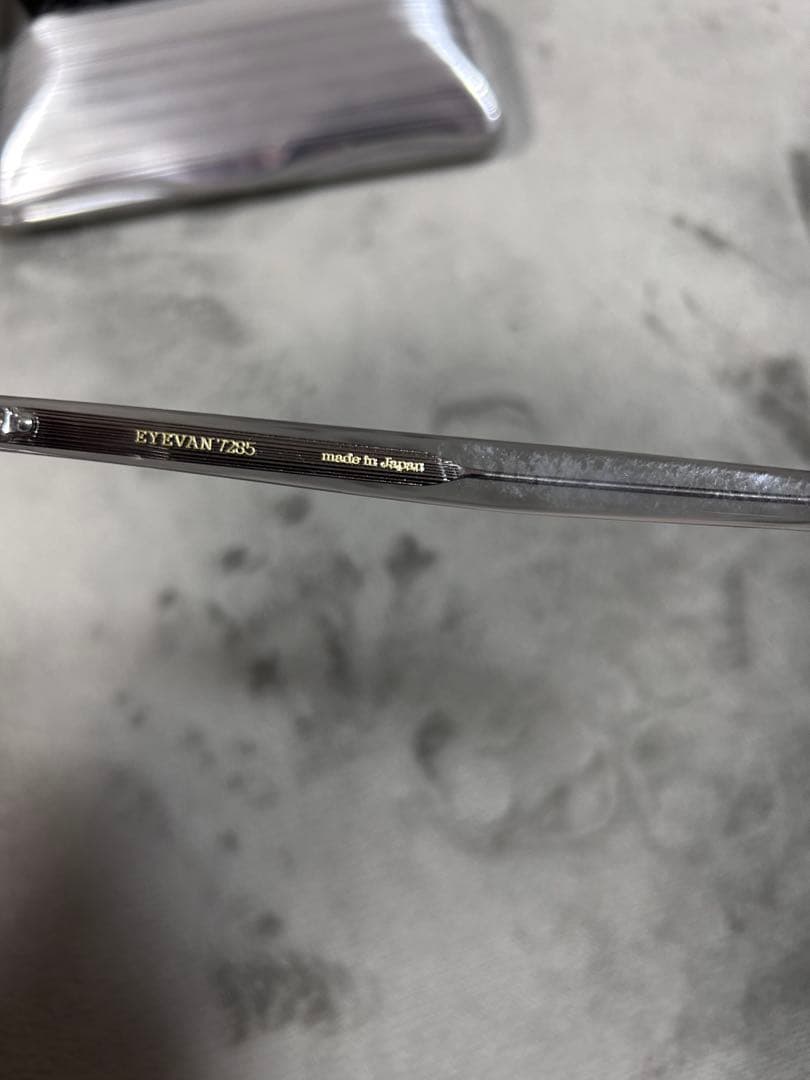 EYEVAN7285　358 c.124