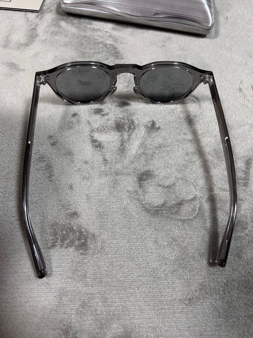 EYEVAN7285　358 c.124