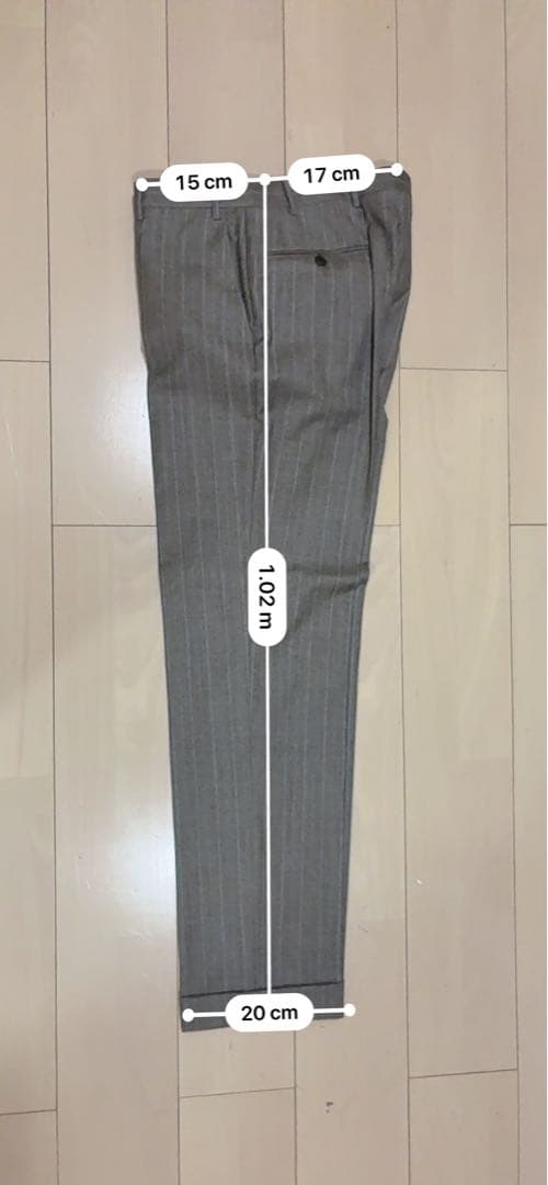 り*ん様 CORNELIANI ストライプスーツ ベージュジャケットとパンツ