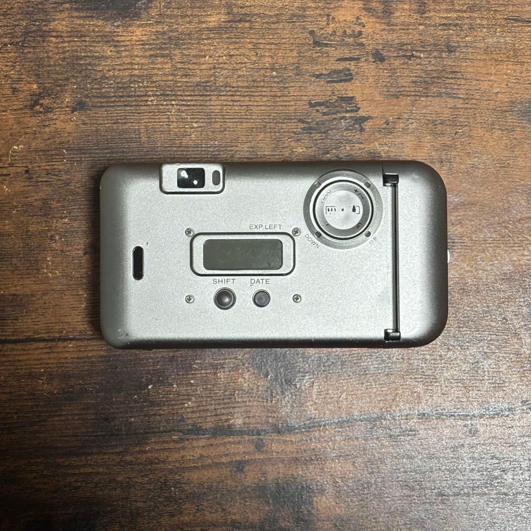 フィルムカメラ FUJIFILM TIARA ZOOM