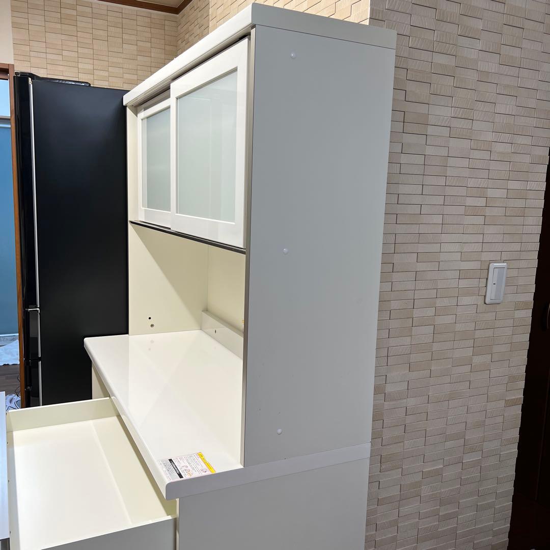 美品　パモウナ 食器棚