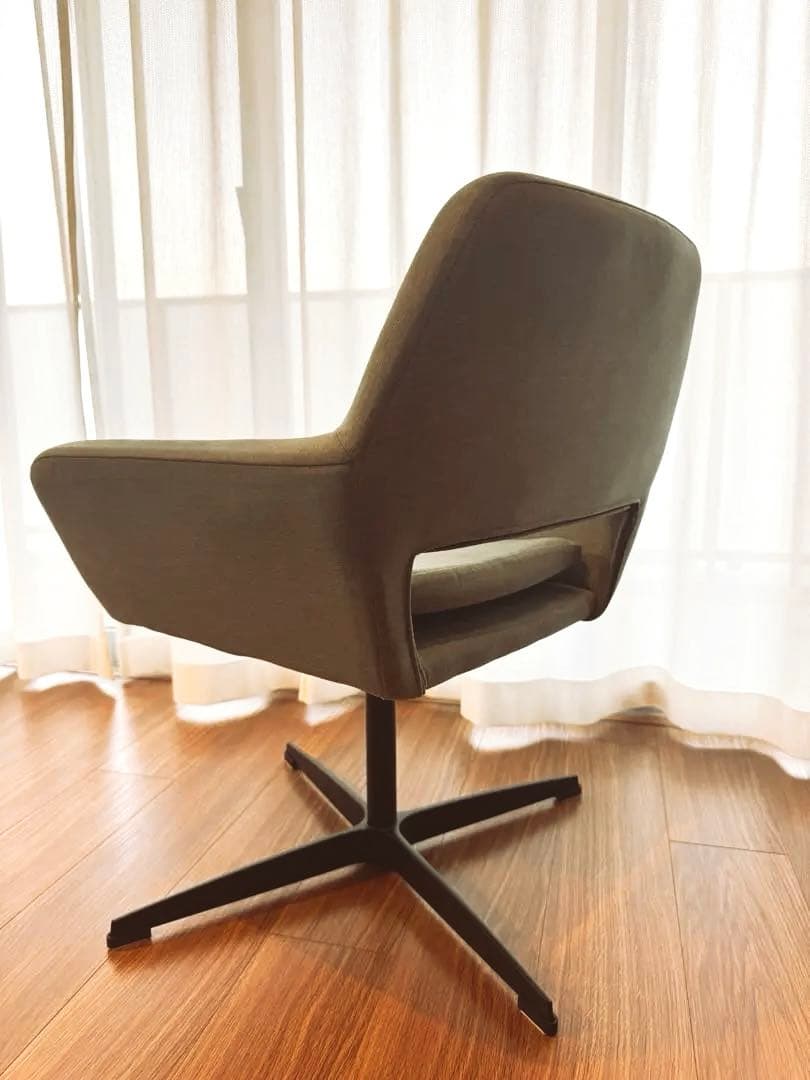 セカイさま＊【2脚セット＊定価の半額】カフェ風インテリア✨ニトリダイニングチェア