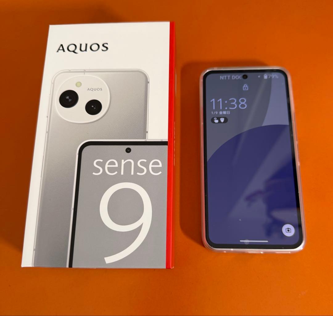【週末値下です】【未使用に近い】AQUOS sense 9 ホワイト本体 箱付き