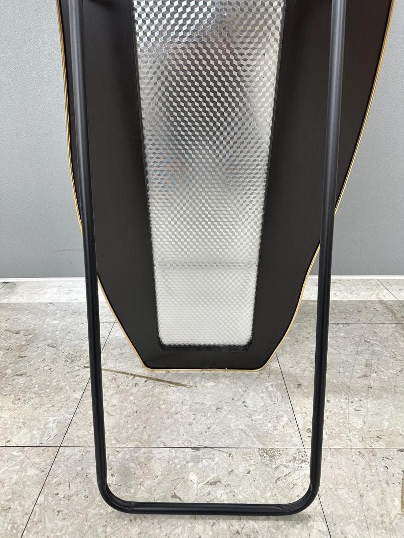 鏡　姿見　スタンドミラー　ウェーブミラー　ゴールド