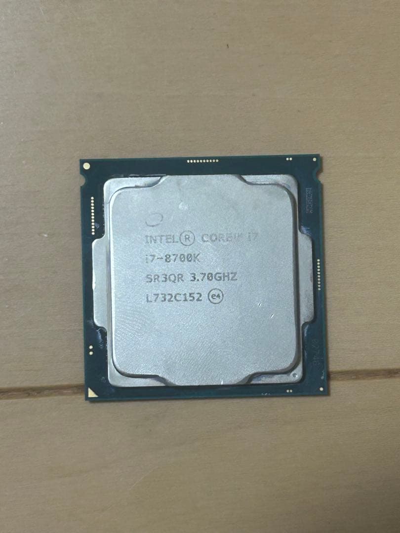 Intel Core i7-8700K 3.70GHz CPU 本体