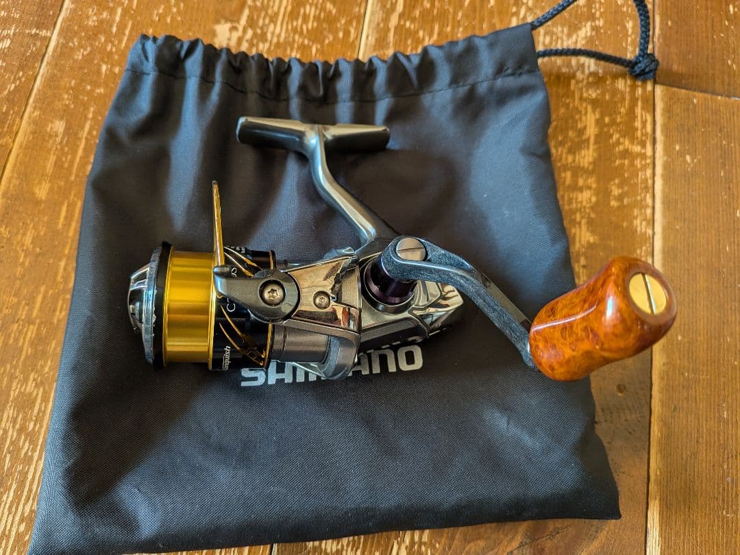 SHIMANO 16Vanquish C2000HGS スピニングリール