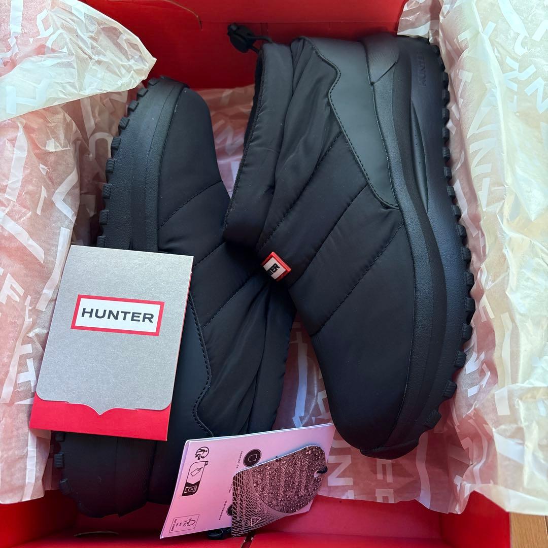 新品未使用タグ付きHUNTER スニーカー　パフド トラベル フロー トレーナー