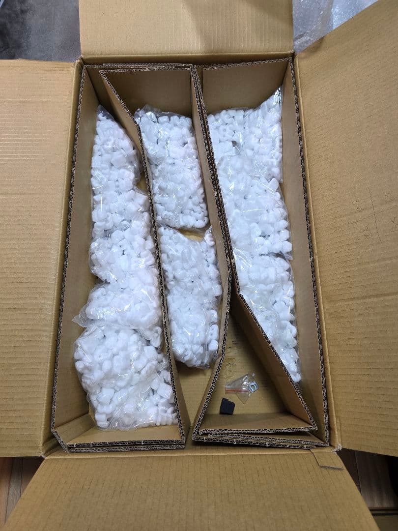 スズキエブリーワゴンDA17W6型　新車外しサスペンションセット