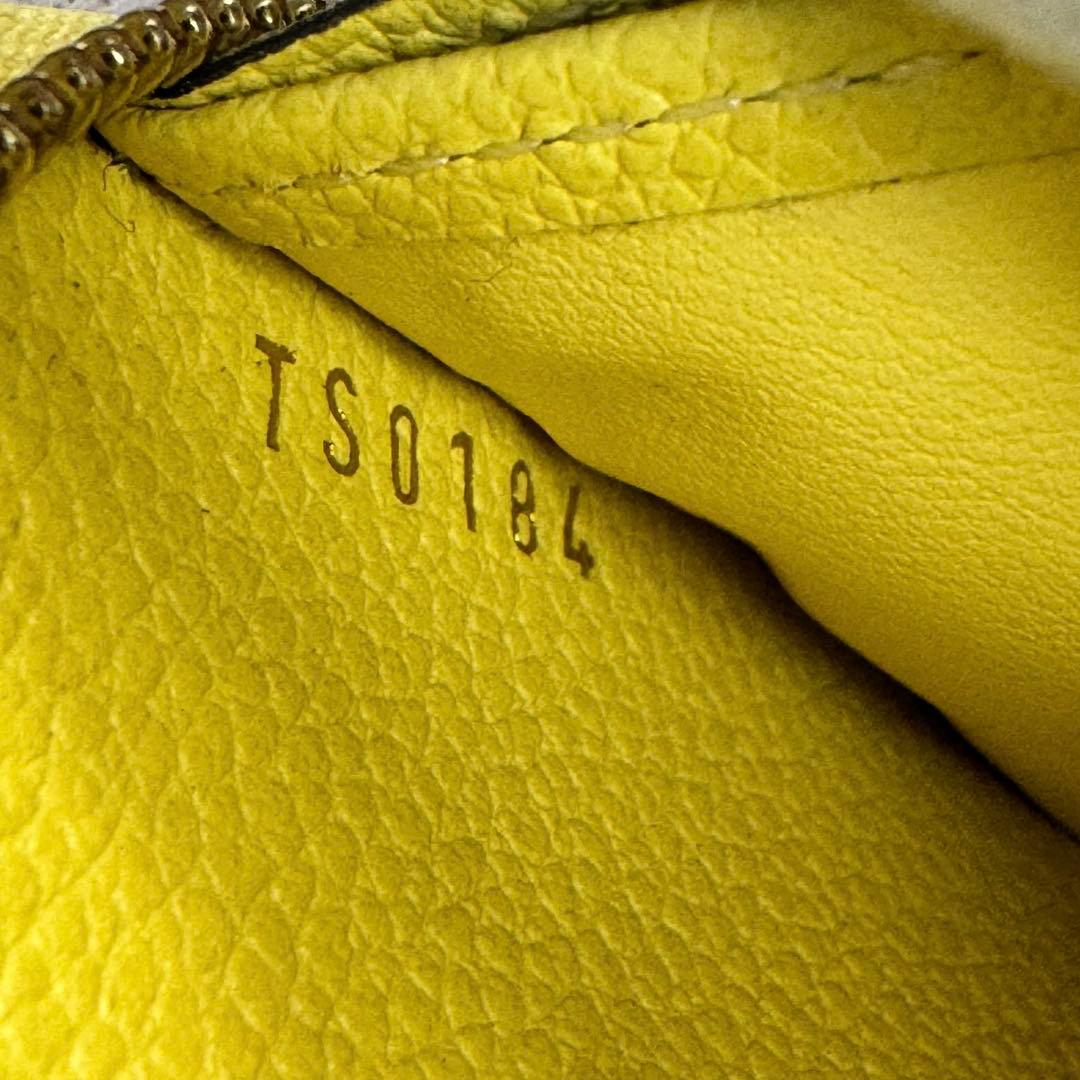 【希少】ルイヴィトン　ジッピーパース　モノグラム　アンプラント　イエロー