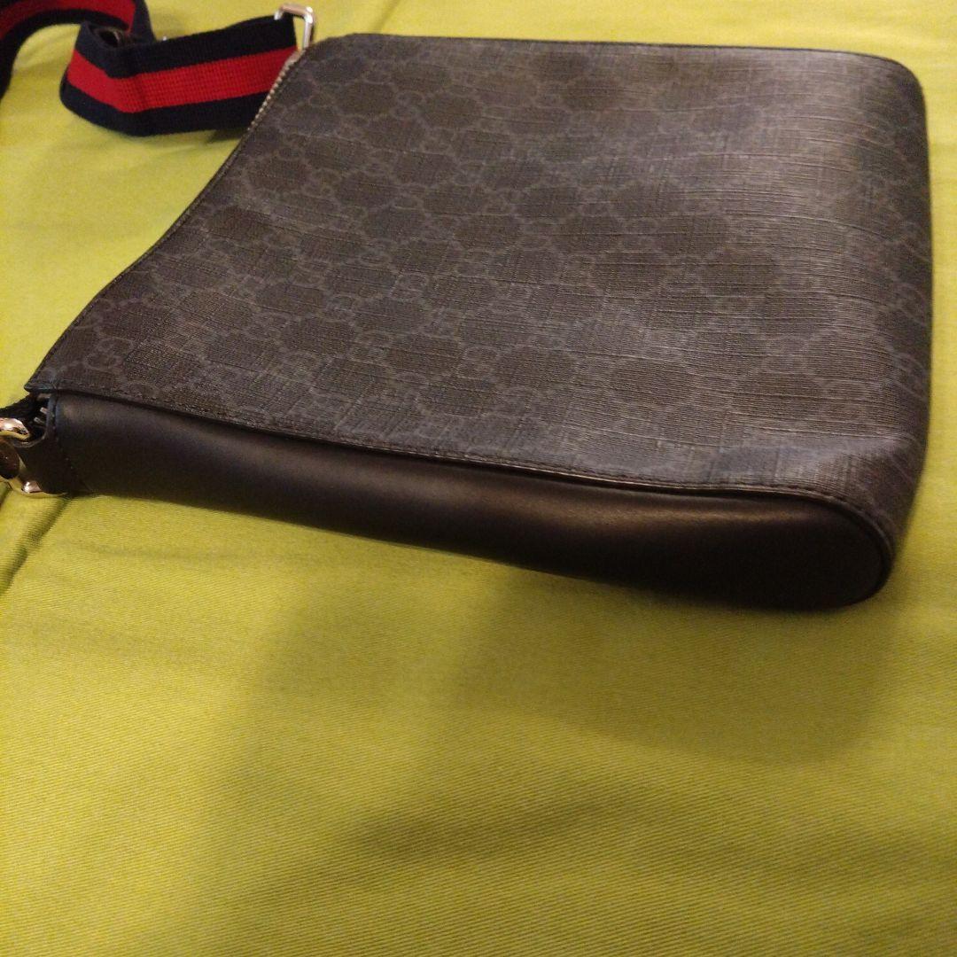 GUCCI グッチダークグレー ショルダーバッグ