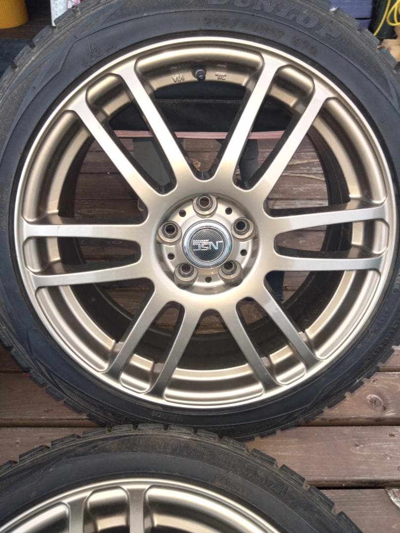 NSC direzza pcd100 5穴 7j タイヤ付き 215/45/17