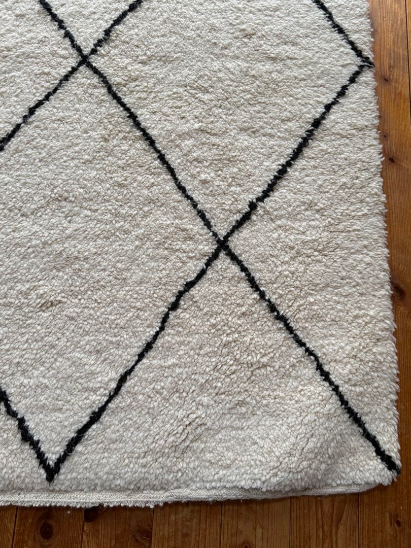 モロッコ　ベニワレンラグ