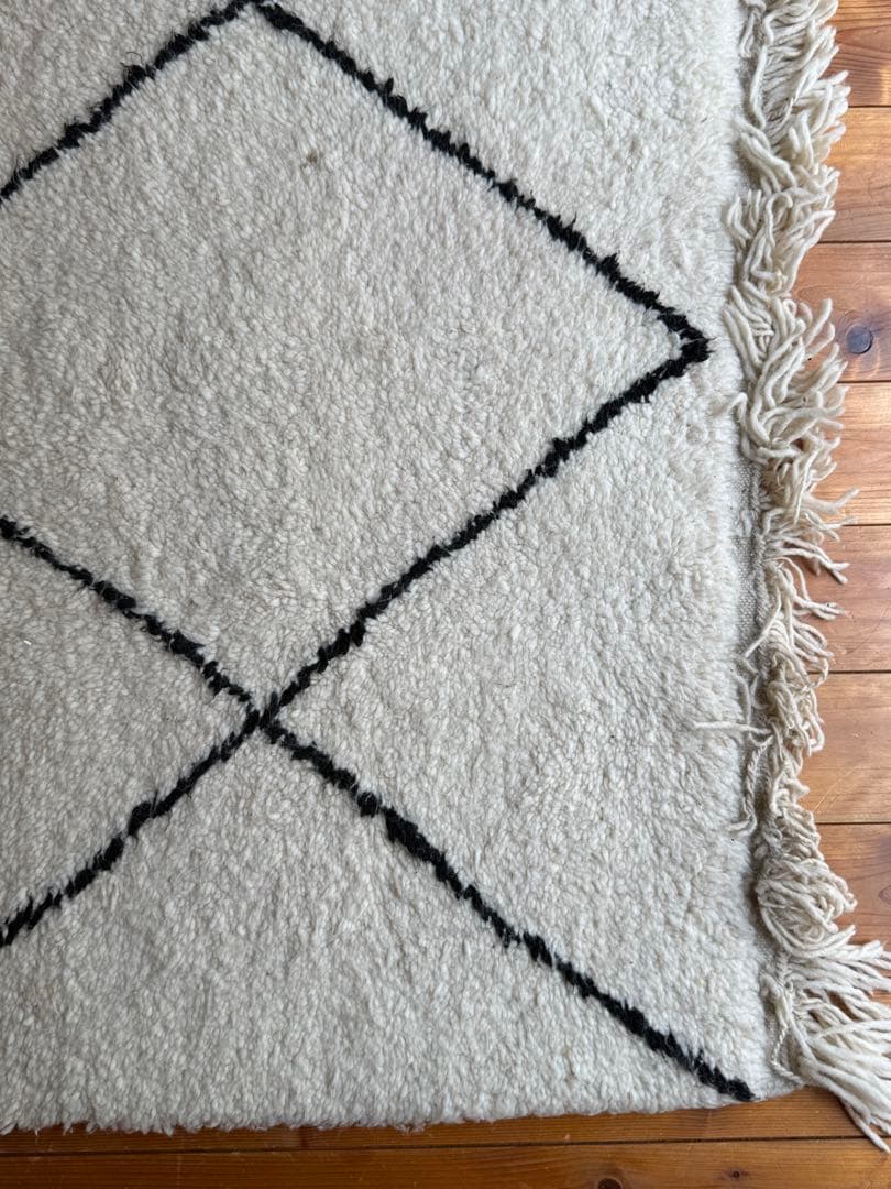 モロッコ　ベニワレンラグ