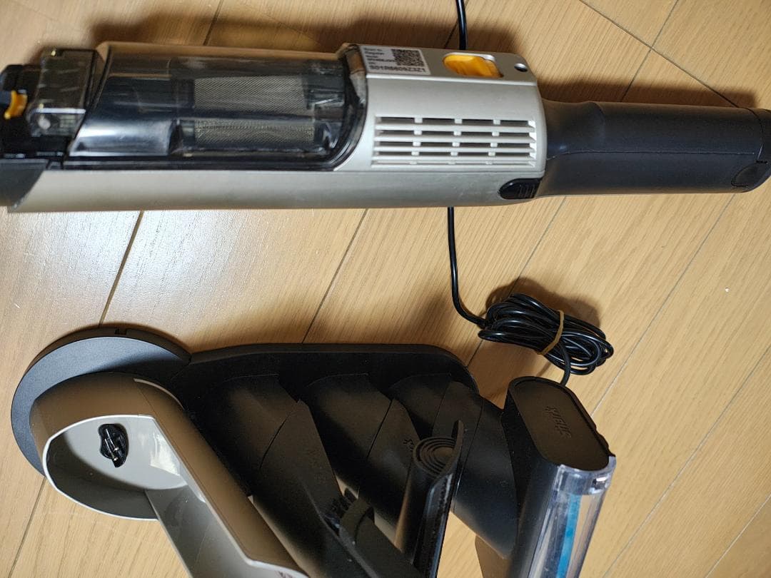 シャーク★ハンディクリーナー★WV406JGG★バッテリー新品と同等★