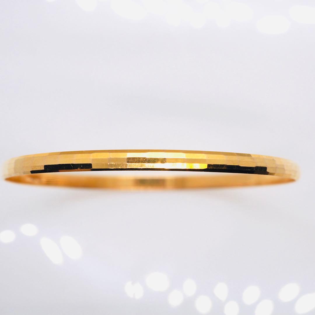 【UNOAERRE】K18YG バングル