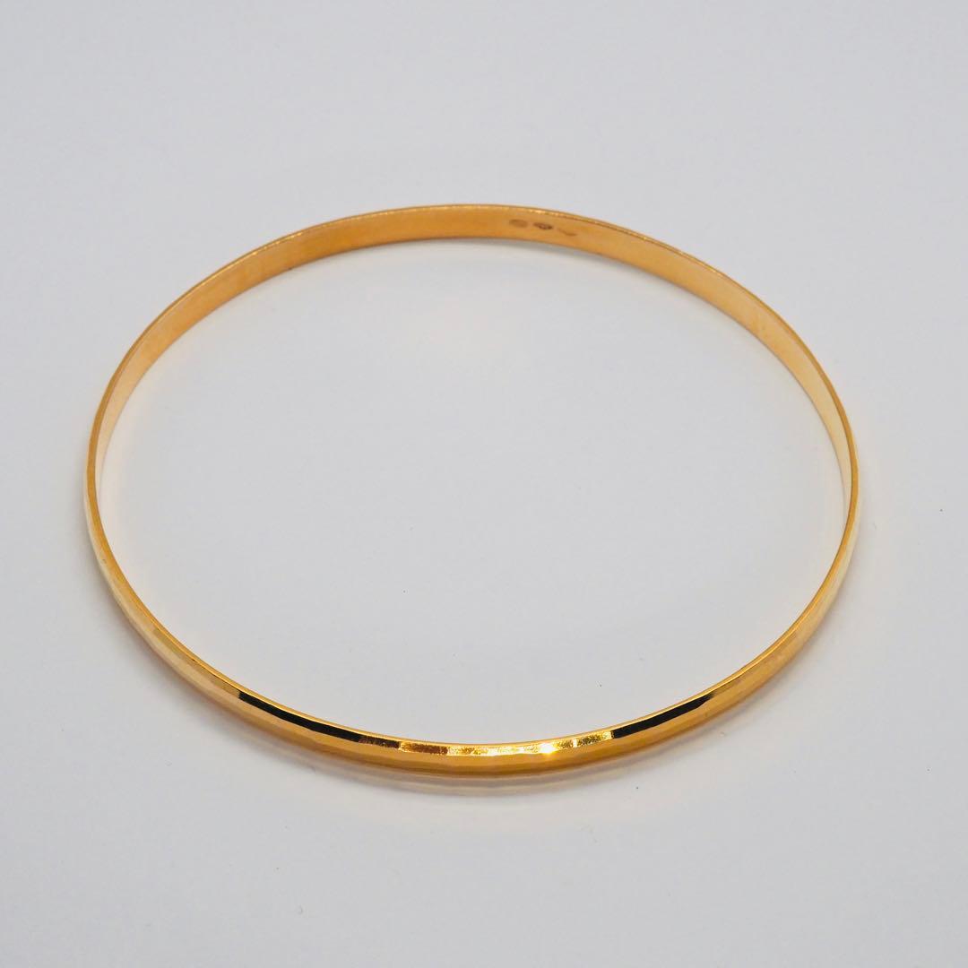 【UNOAERRE】K18YG バングル