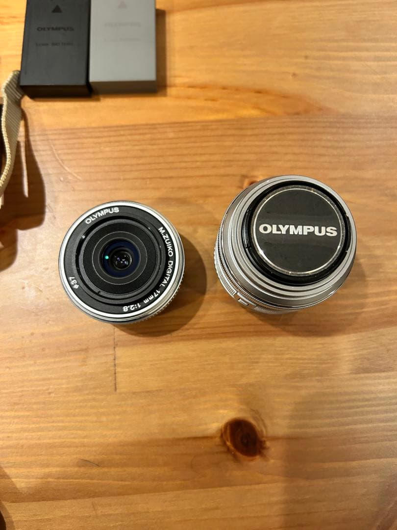 【美品】OLYMPUS オリンパス　ミラーレス一眼 E-P3 レンズキット