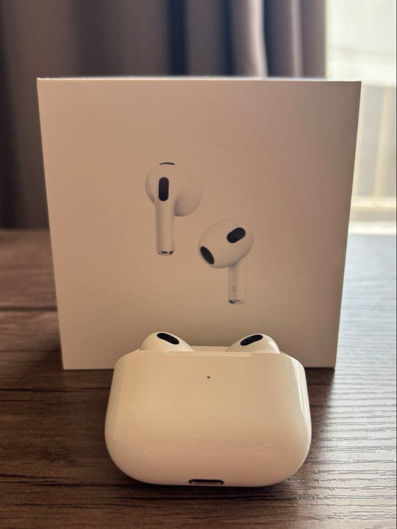 イヤホン AirPods3