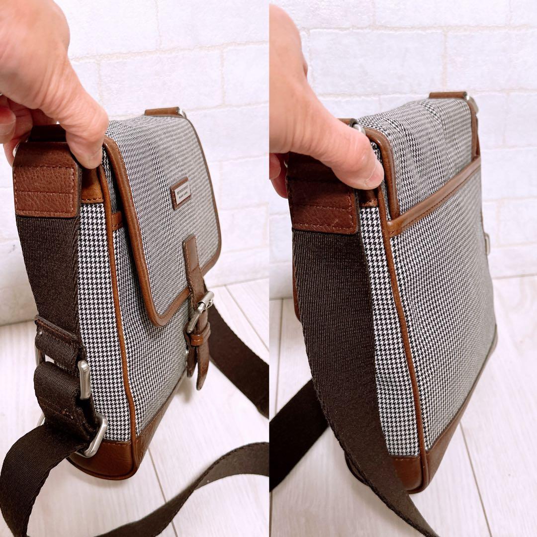 『美品』Burberry Black Label(バーバリー)ショルダーバッグ