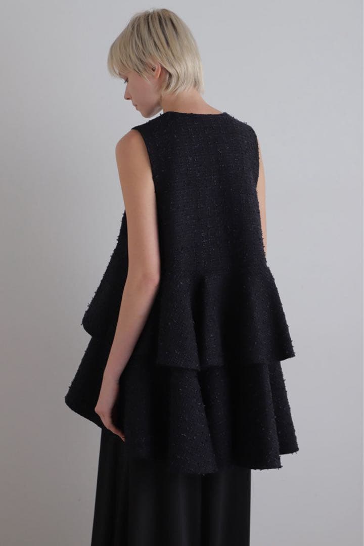 未使用完売 LE PHIL ルフィル ロービングツィードティアードジレ フリル