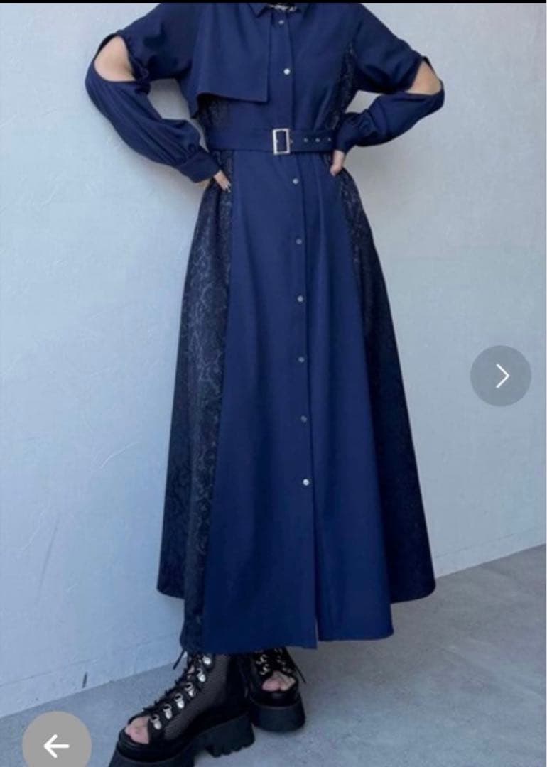 カットアウトジャガードキリカエワンピース　ブルー　ネイビー