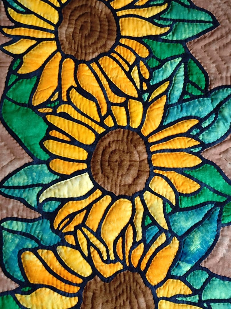 ひまわりのタペストリー・テーブルランナー