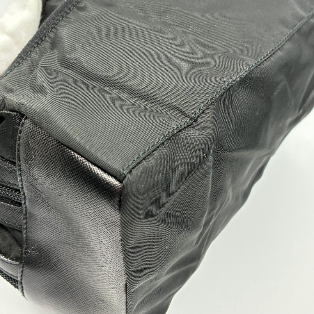 PRADA プラダ 黒 ブラック セカンドバッグ A1342C3
