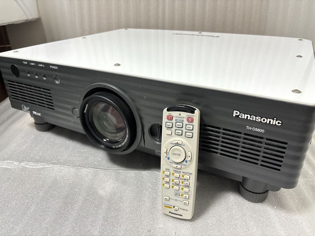 Panasonic 業務用 プロジェクター TH-D5600 5000lm