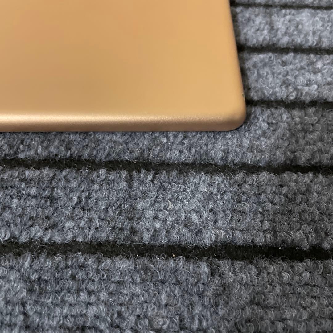 115 iPad 8世代 32GB Wi-Fi ゴールド
