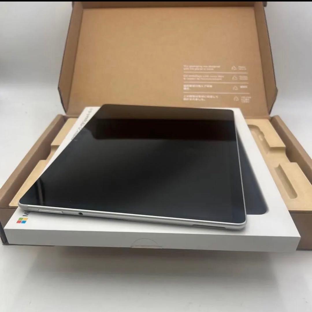 Surface Pro8　 [core i5 1145G7 メモリ8GB
