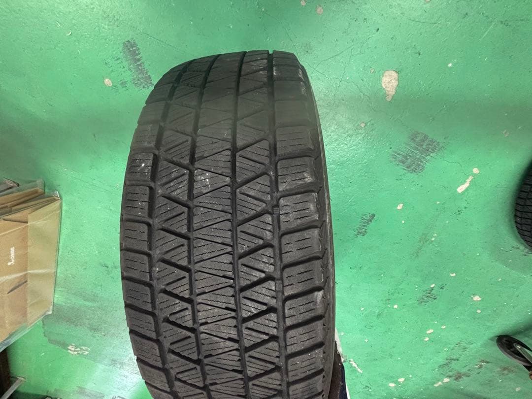 レクサスnx BRIDGESTONE18インチ225/60R18スタッドレス