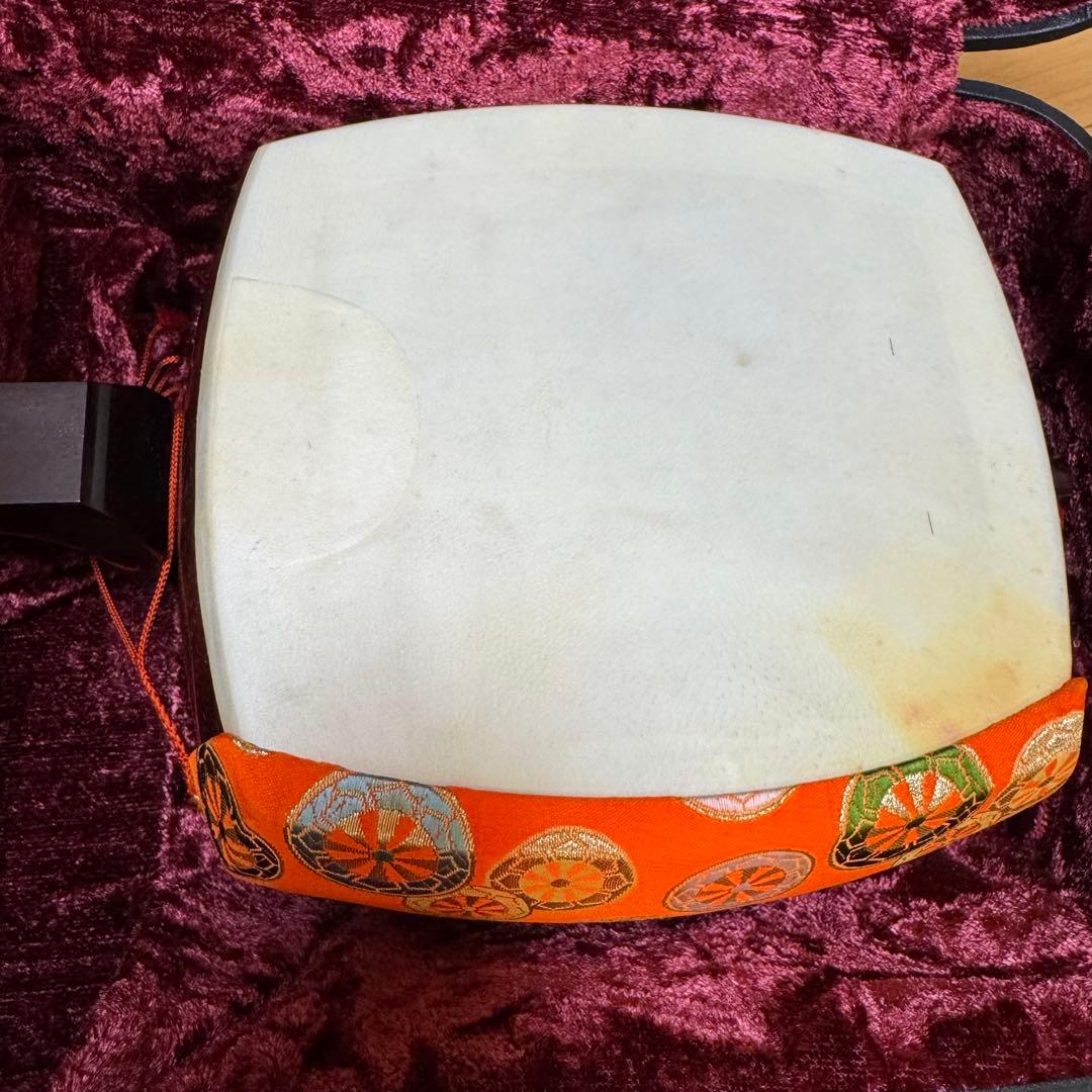 【最終値下げ】地唄三味線 紅木 正寸 トチ ハードケース　木製スタンド付き