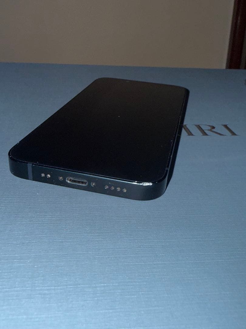 Apple iPhone 13 mini ミッドナイト　256gb 本体のみ