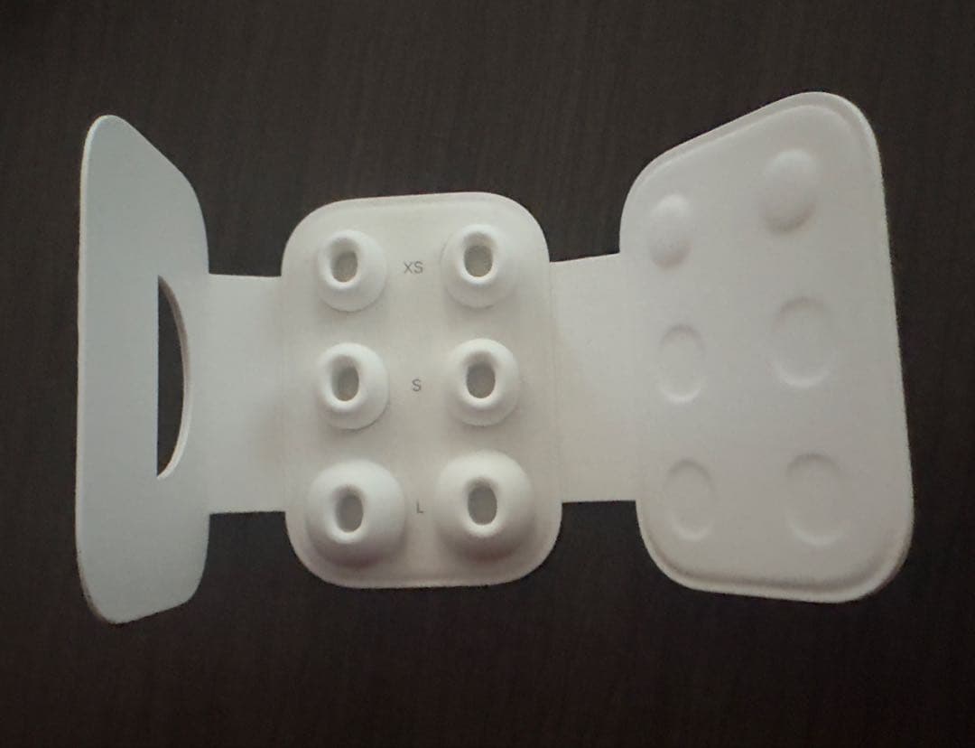 AirPodsPro 第2世代　USB-C 後期型　使用回数数回のみ